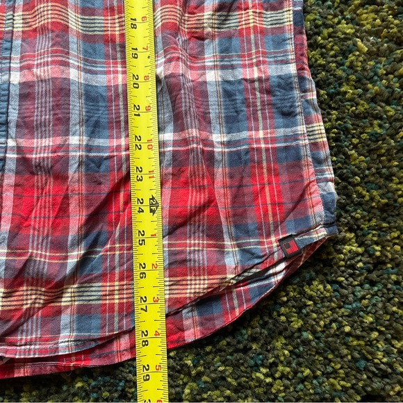 Woolrich Red Blue Plaid Short Sleeve Button Up Shirt (M) - Picture 5 of 5